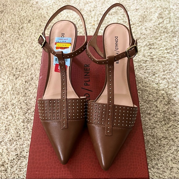 Donald Pliner Botti Slingback Kitten Heel Pumps Calf leather studded pointed toe - Picture 3 of 8